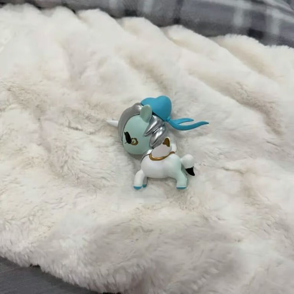 tokidoki unicorno “li taibai” figure